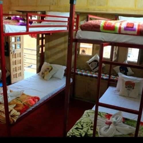 Resting Love Hostel Джайсалмер Экстерьер фото