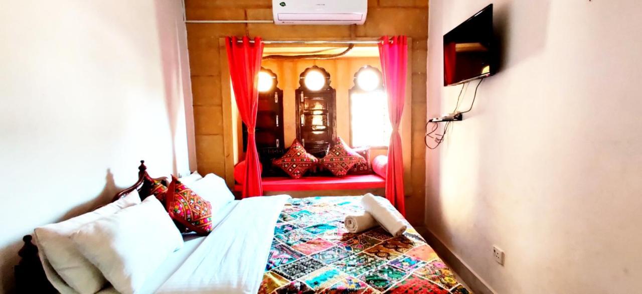 Resting Love Hostel Джайсалмер Экстерьер фото